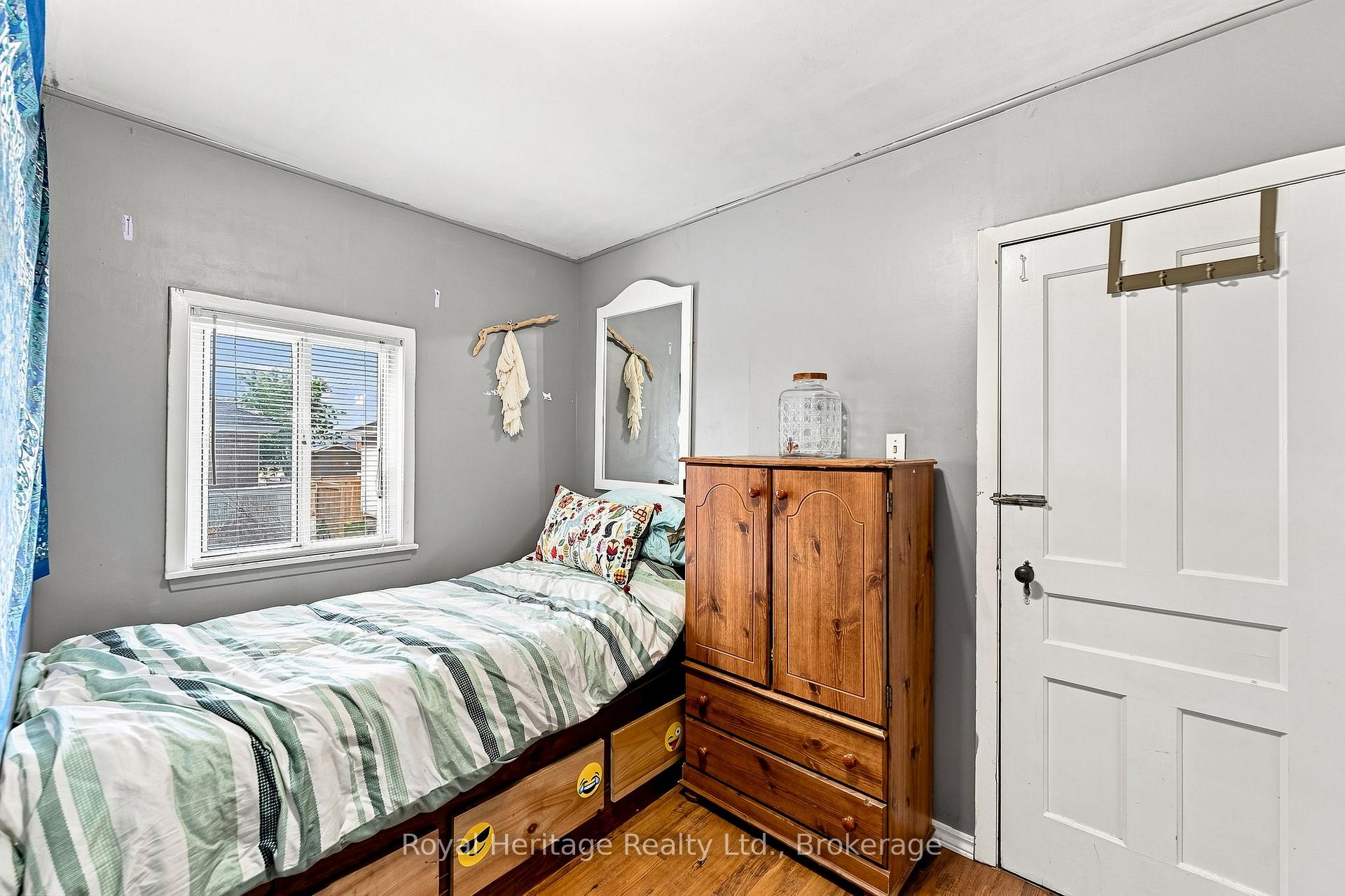 Photo 16 of 21 Price Street W, Brighton — HOMEH
