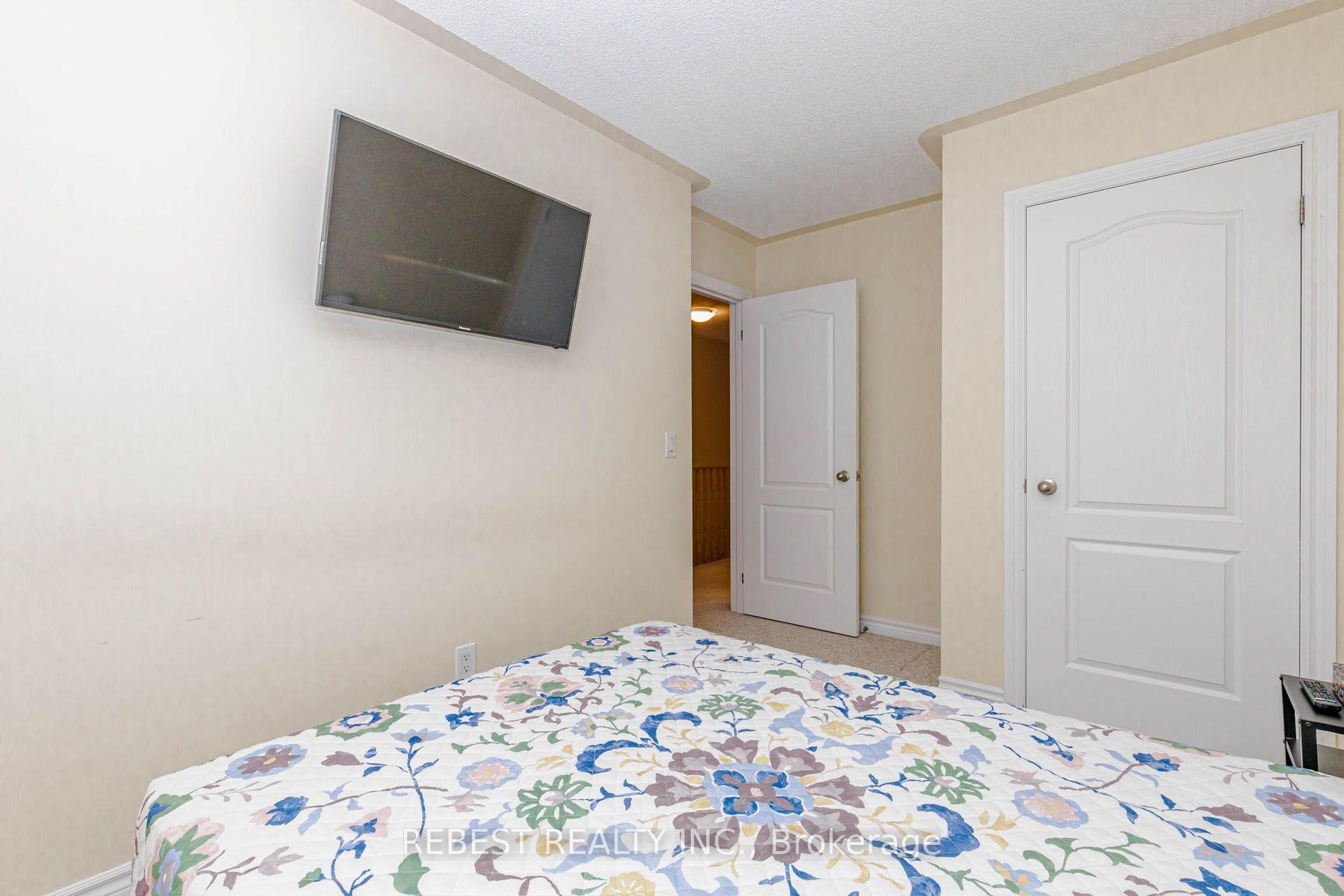 Photo 46 of 15 Cailiff Street, Brampton, Bram West — HOMEH