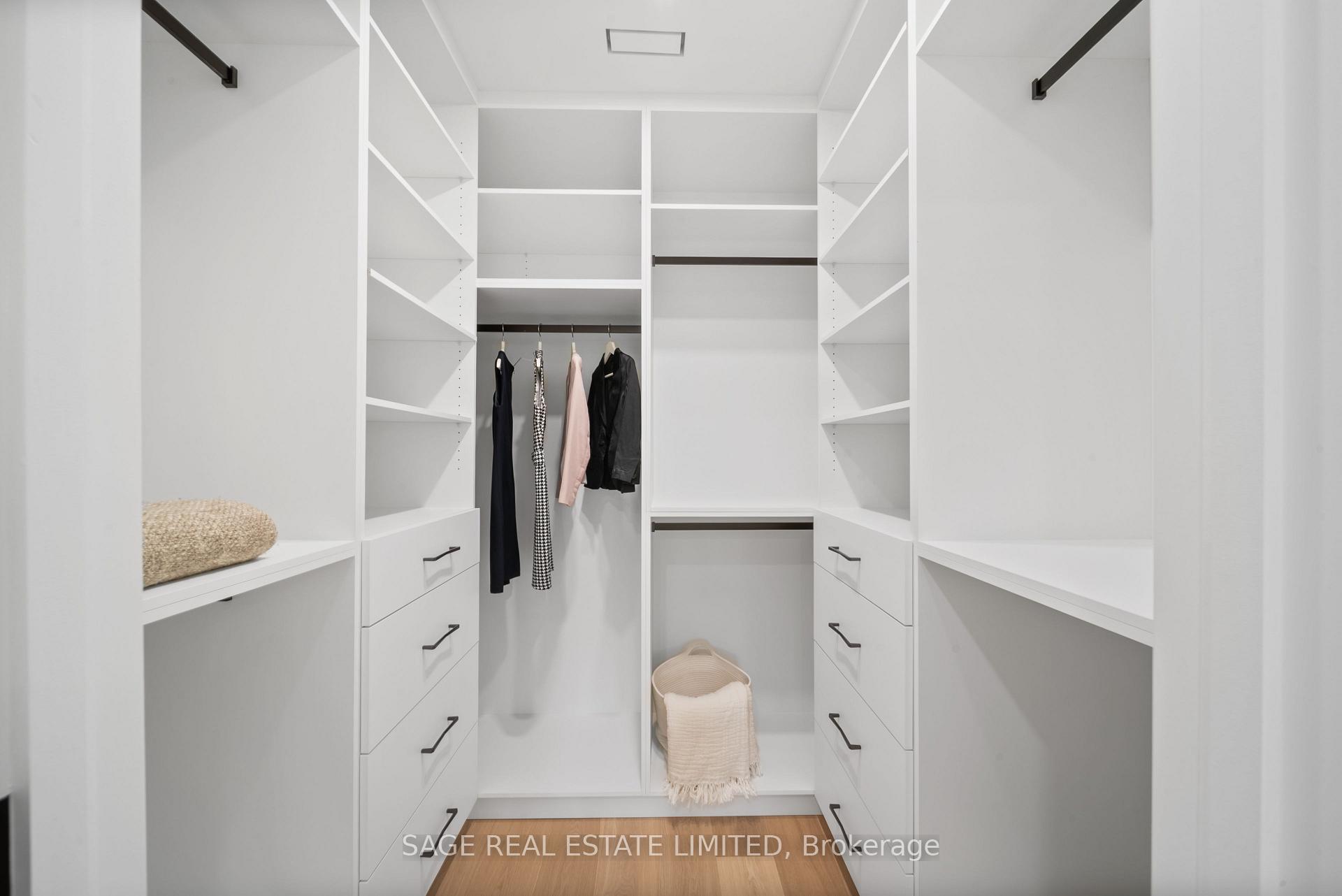 Photo 21 of 116 Lee Avenue, Toronto, The Beaches — HOMEH