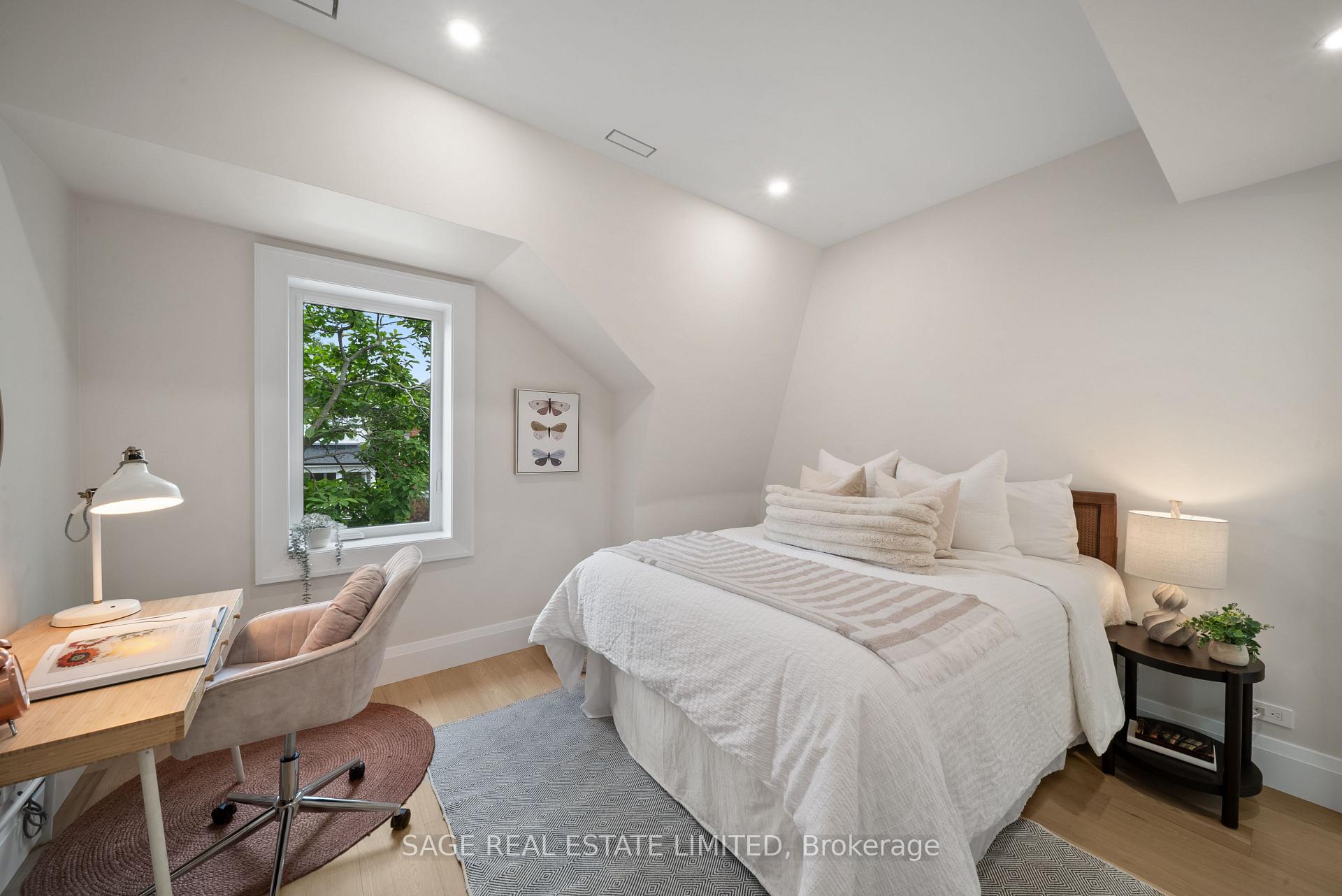 Photo 25 of 116 Lee Avenue, Toronto, The Beaches — HOMEH