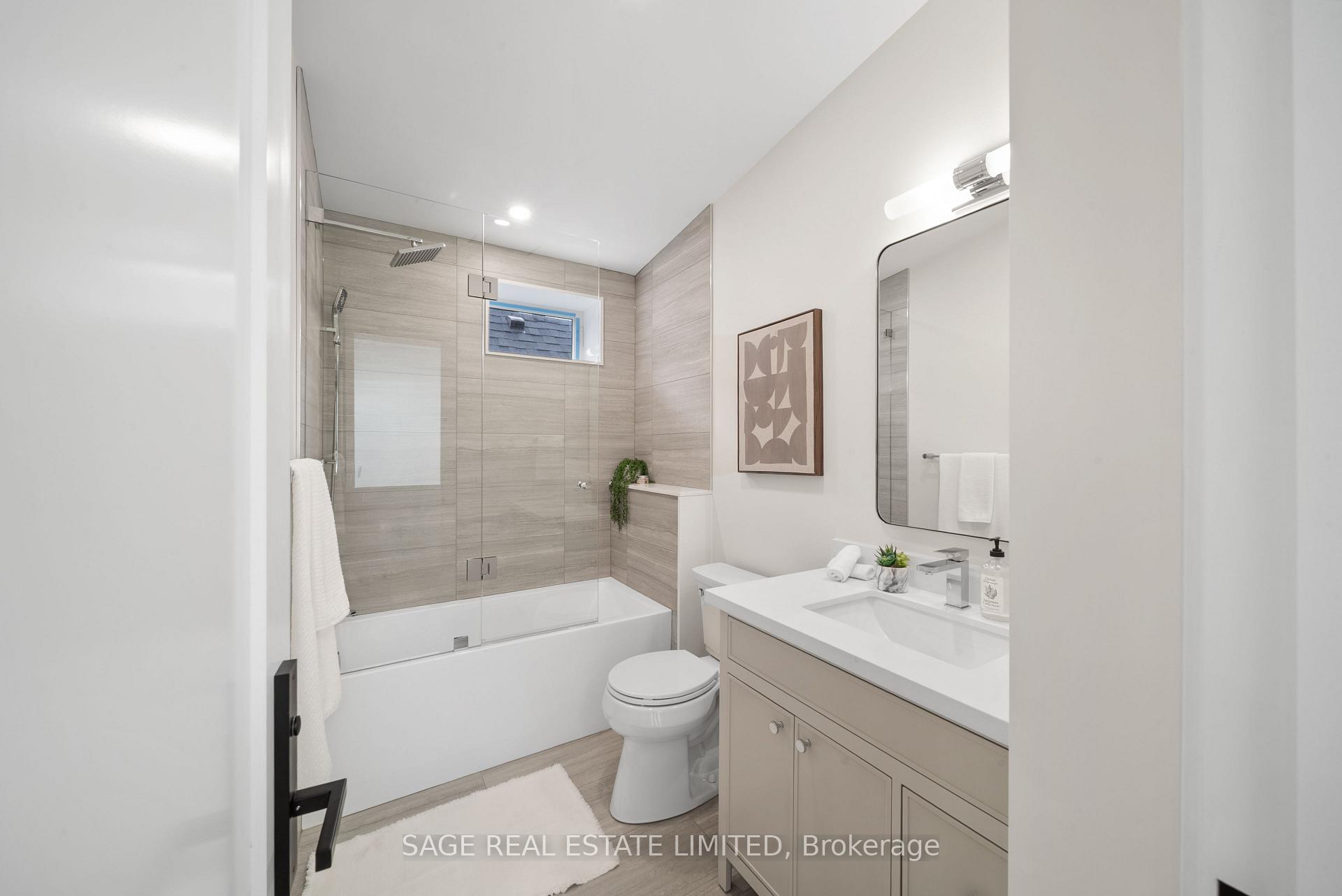 Photo 30 of 116 Lee Avenue, Toronto, The Beaches — HOMEH