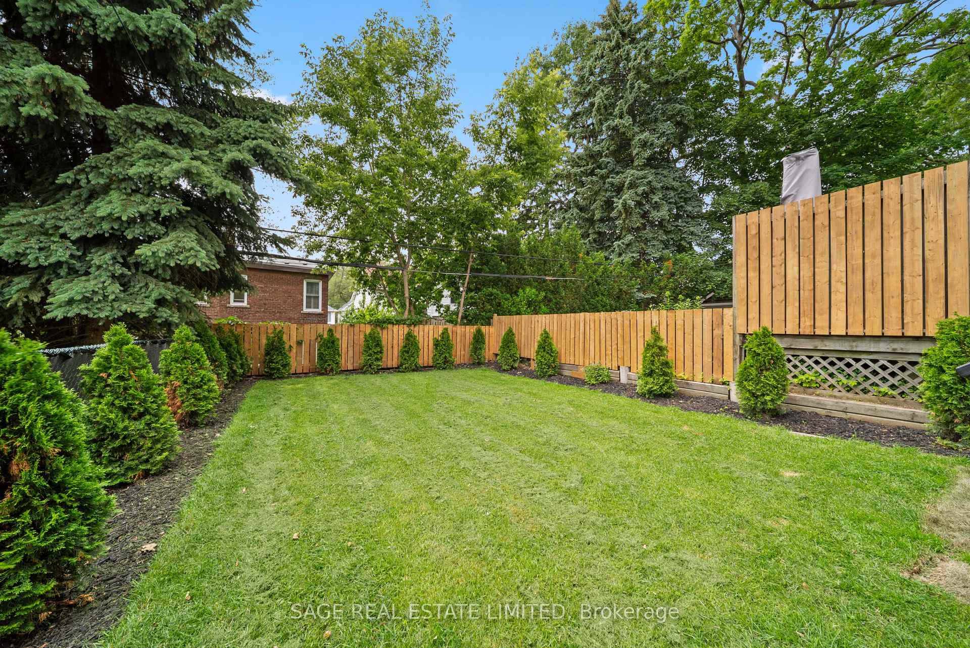 Photo 45 of 116 Lee Avenue, Toronto, The Beaches — HOMEH