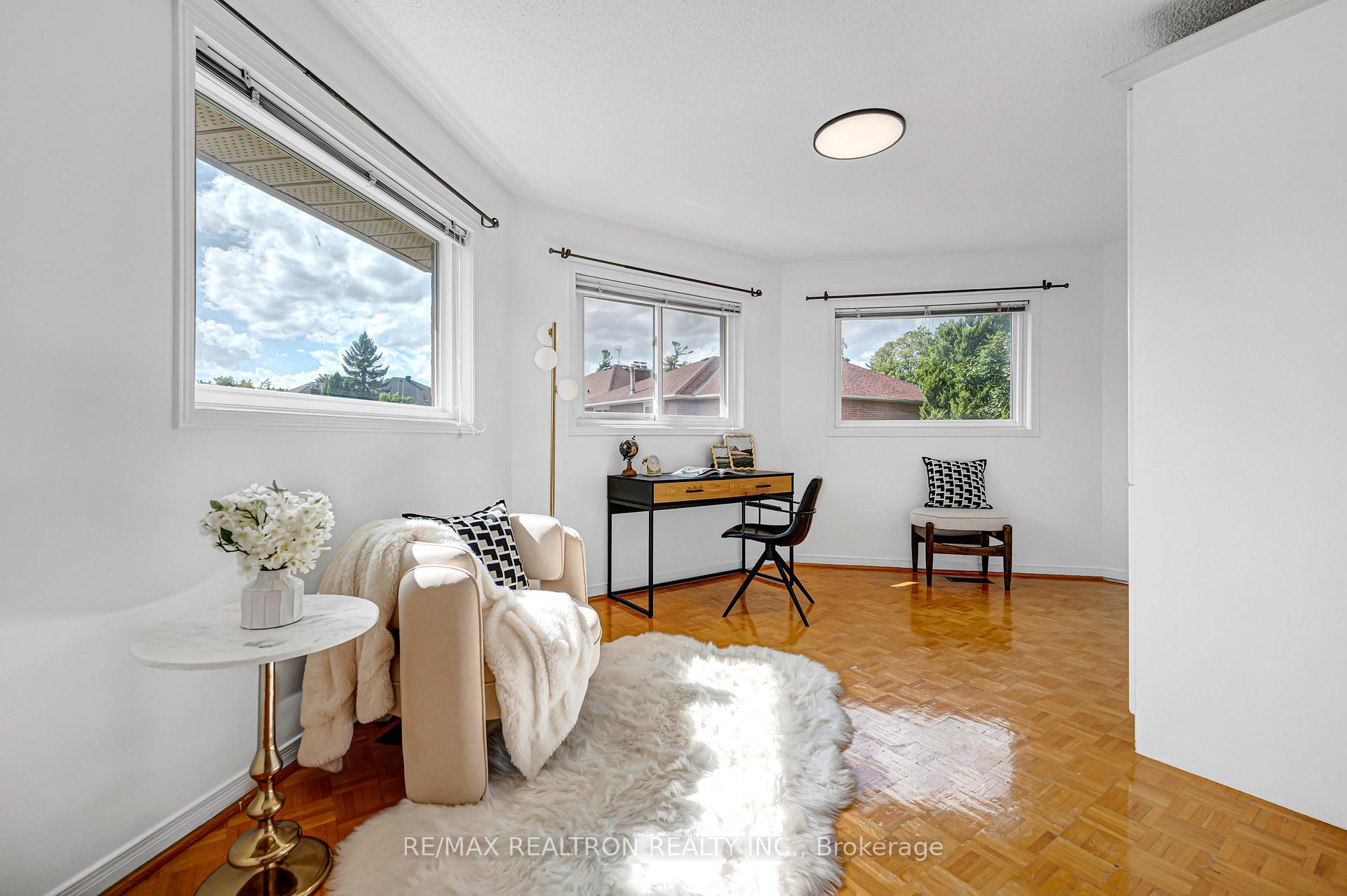 Photo 37 of 37 Dumaurier Crescent, Richmond Hill, Devonsleigh — HOMEH