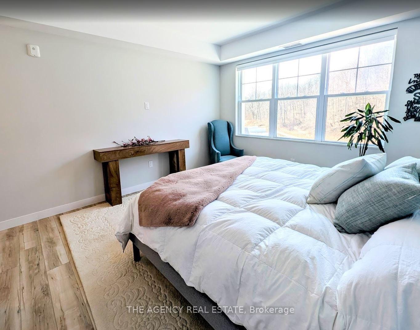 Photo 5 of Unit 401, 100 Promenade Circle, Central Elgin, Port Stanley — HOMEH