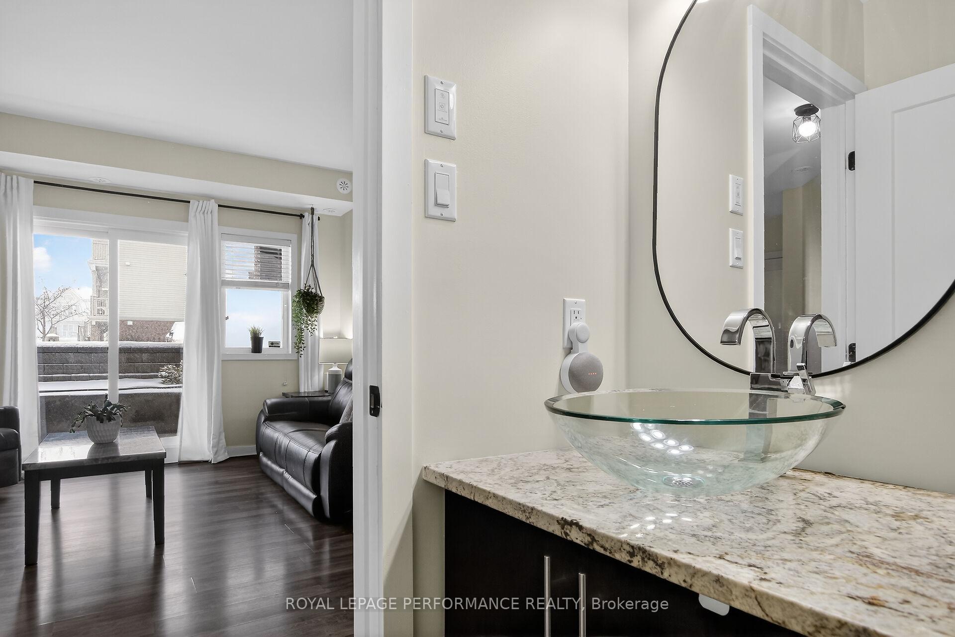 Photo 28 of Unit B, 135 Harthill Way, Ottawa, Barrhaven - Heritage Park — HOMEH