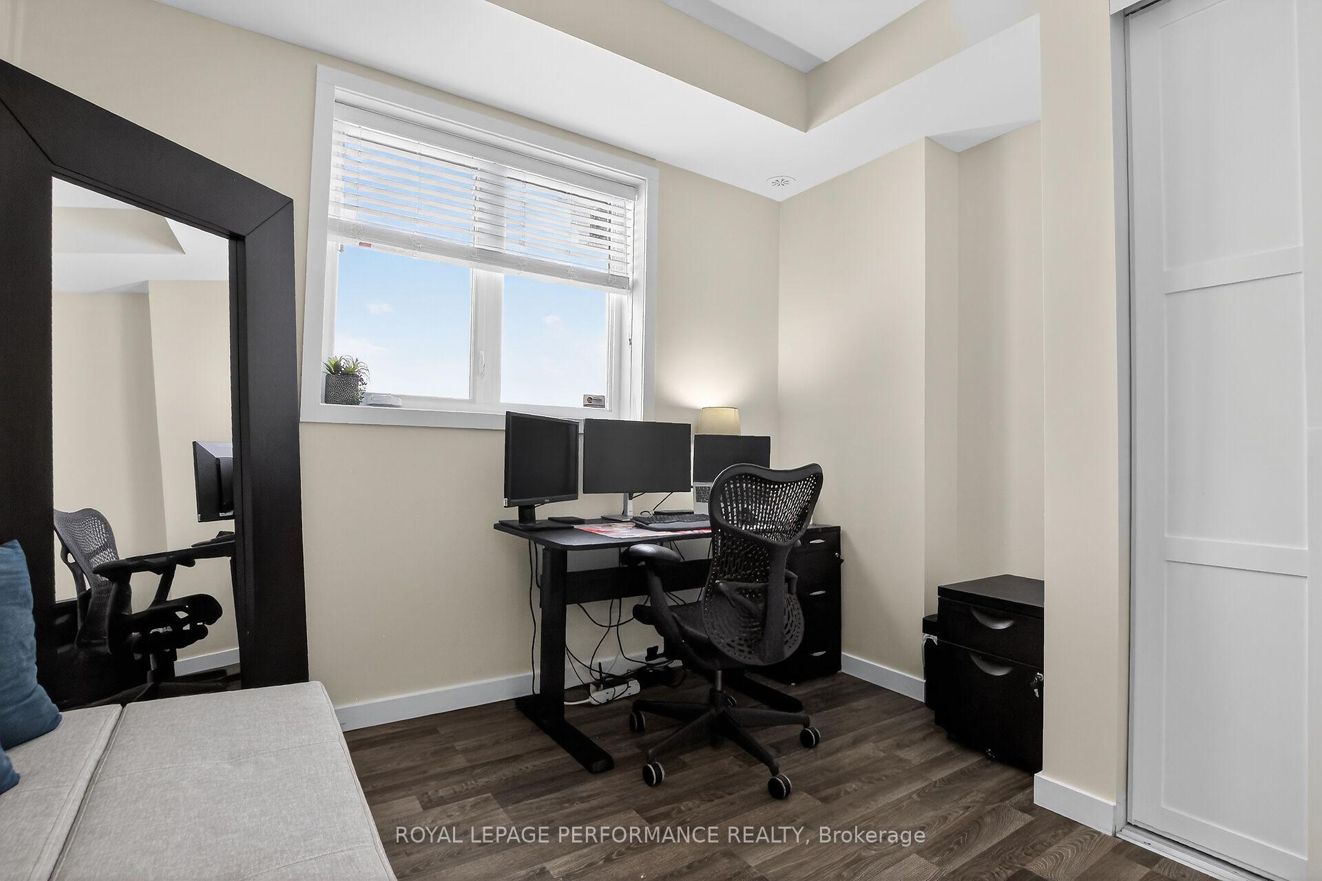 Photo 32 of Unit B, 135 Harthill Way, Ottawa, Barrhaven - Heritage Park — HOMEH