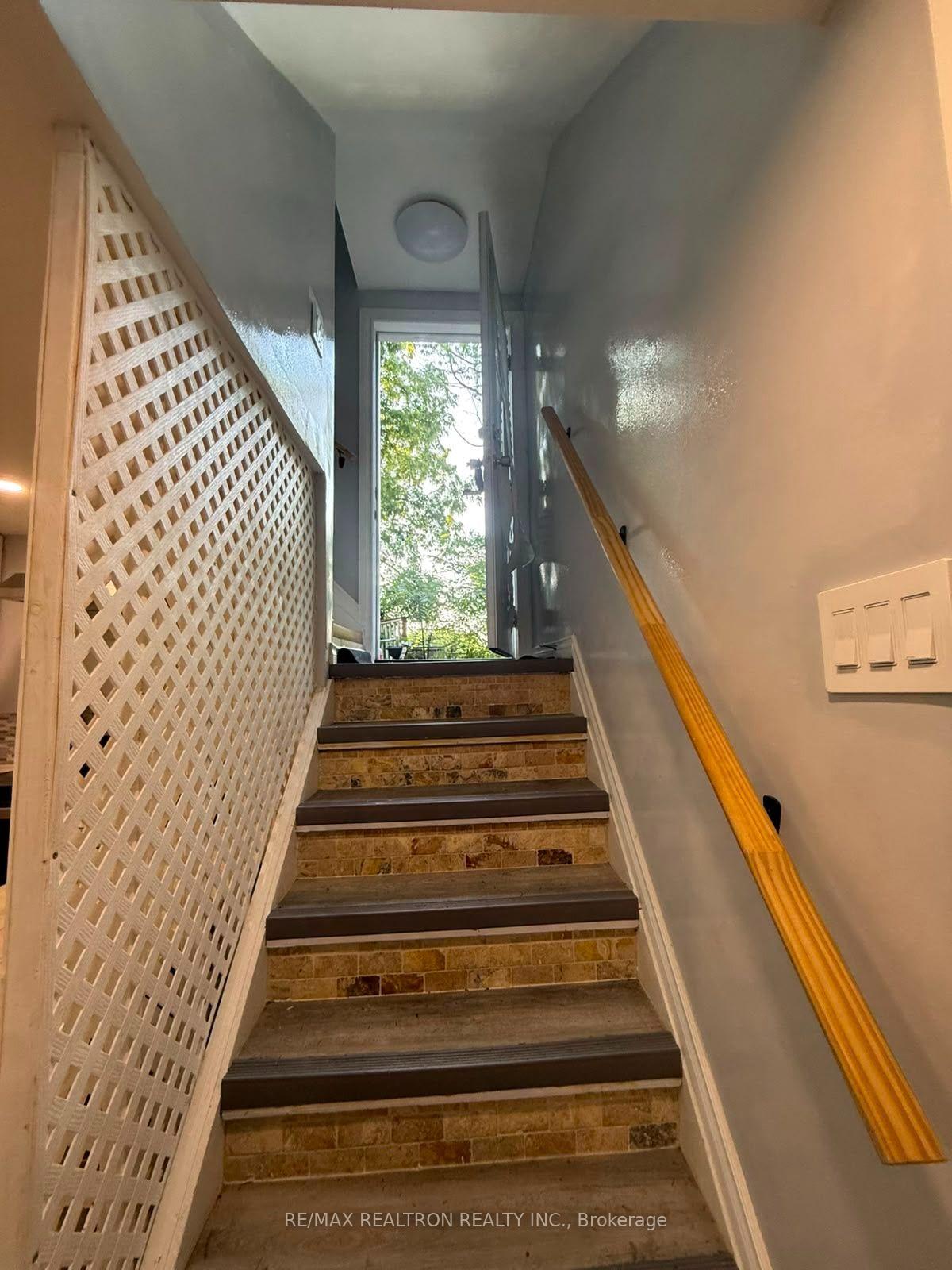 Photo 5 of 705 Cedar Avenue, Burlington, LaSalle — HOMEH