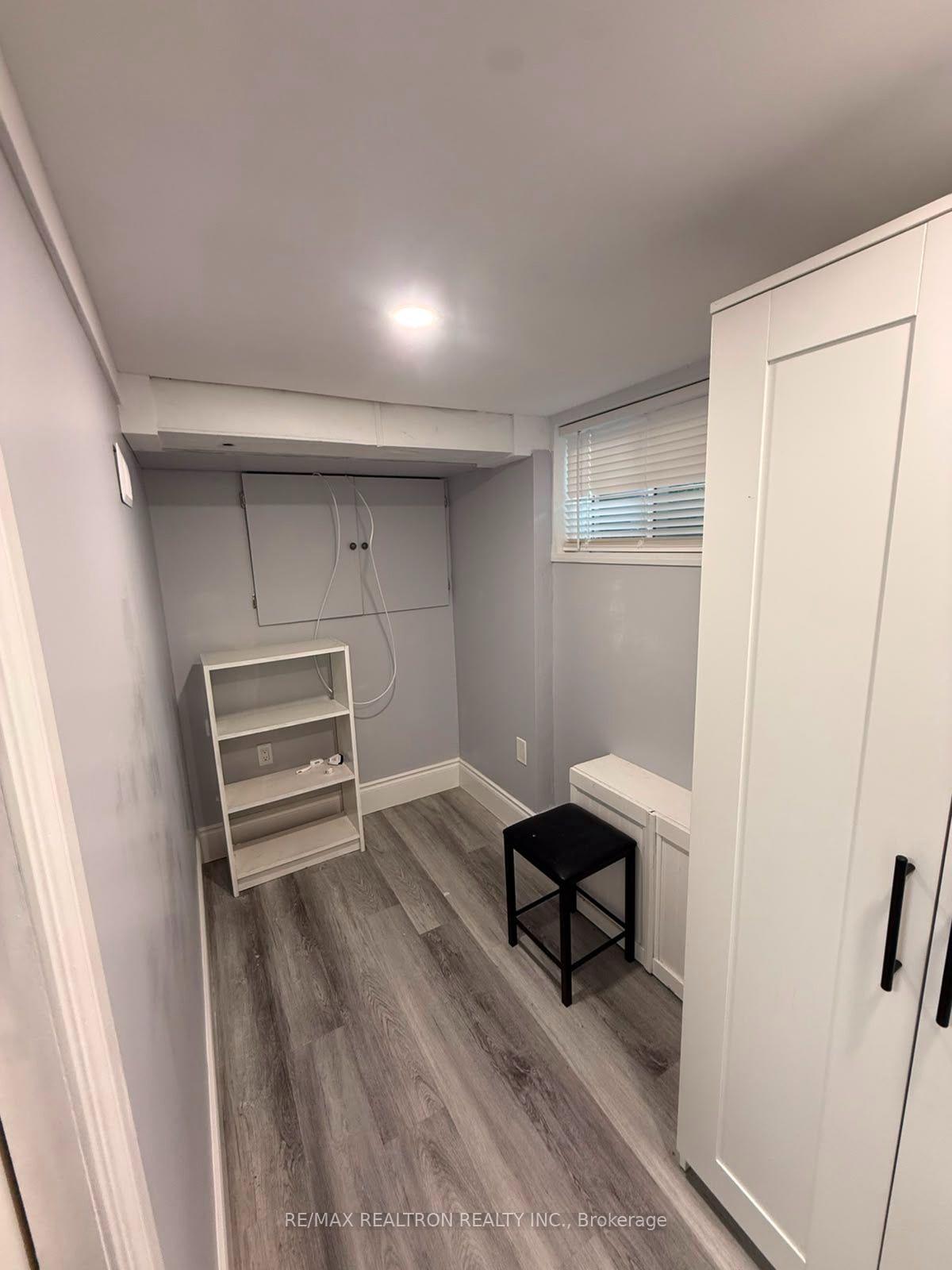 Photo 10 of 705 Cedar Avenue, Burlington, LaSalle — HOMEH