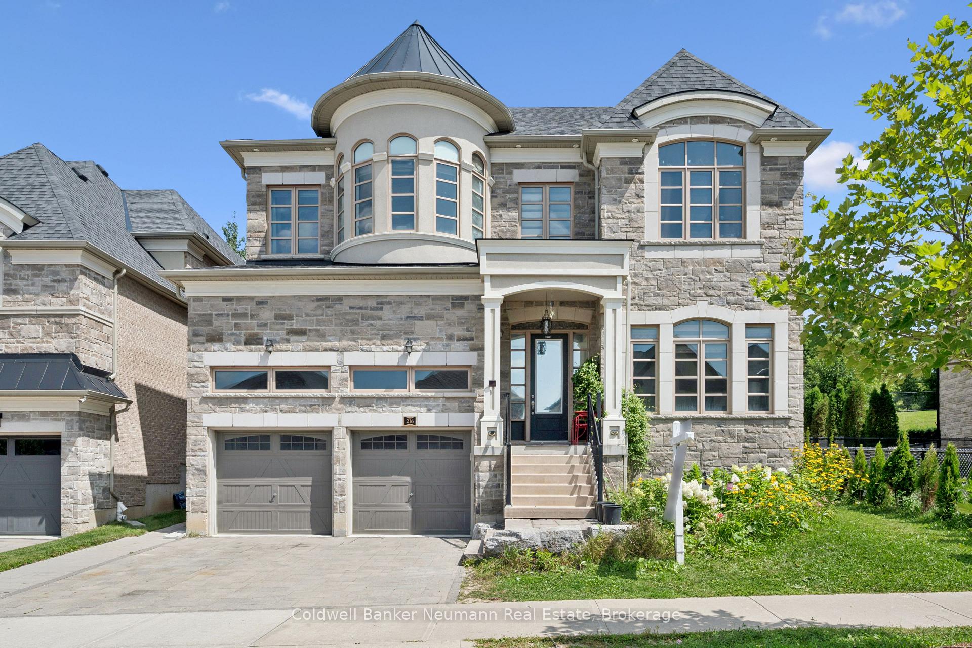 Photo 1 of 216 Forest Creek Drive, Kitchener, Doon South — HOMEH