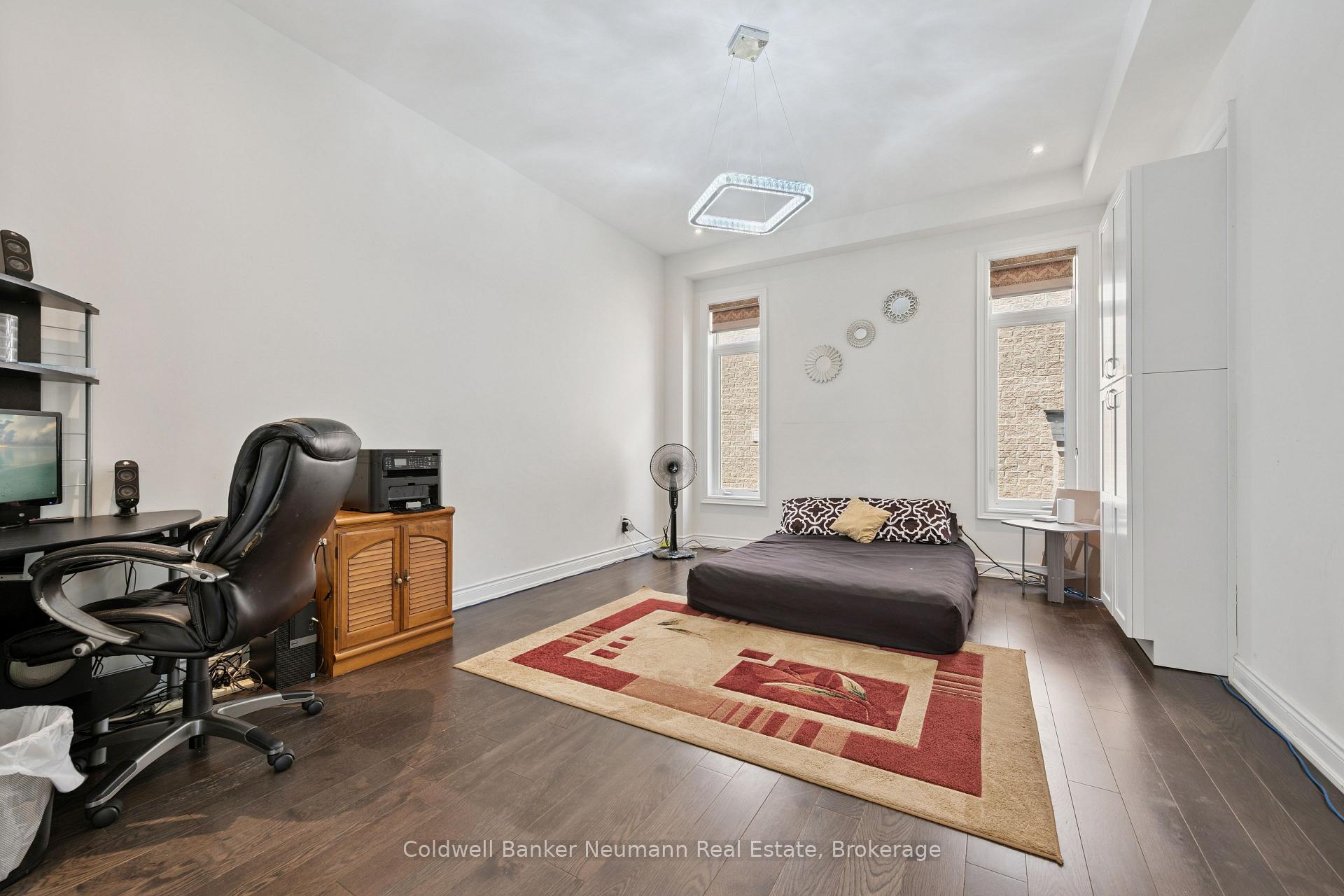Photo 15 of 216 Forest Creek Drive, Kitchener, Doon South — HOMEH