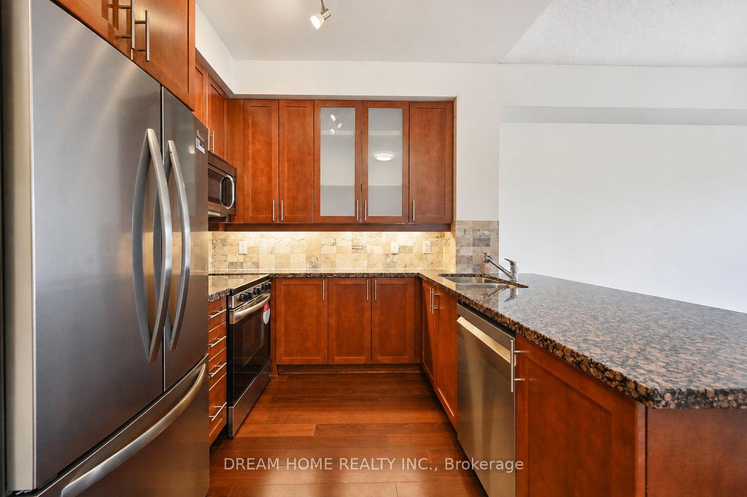 Photo 3 of Unit 619, 111 Upper Duke Crescent, Markham, Unionville — HOMEH