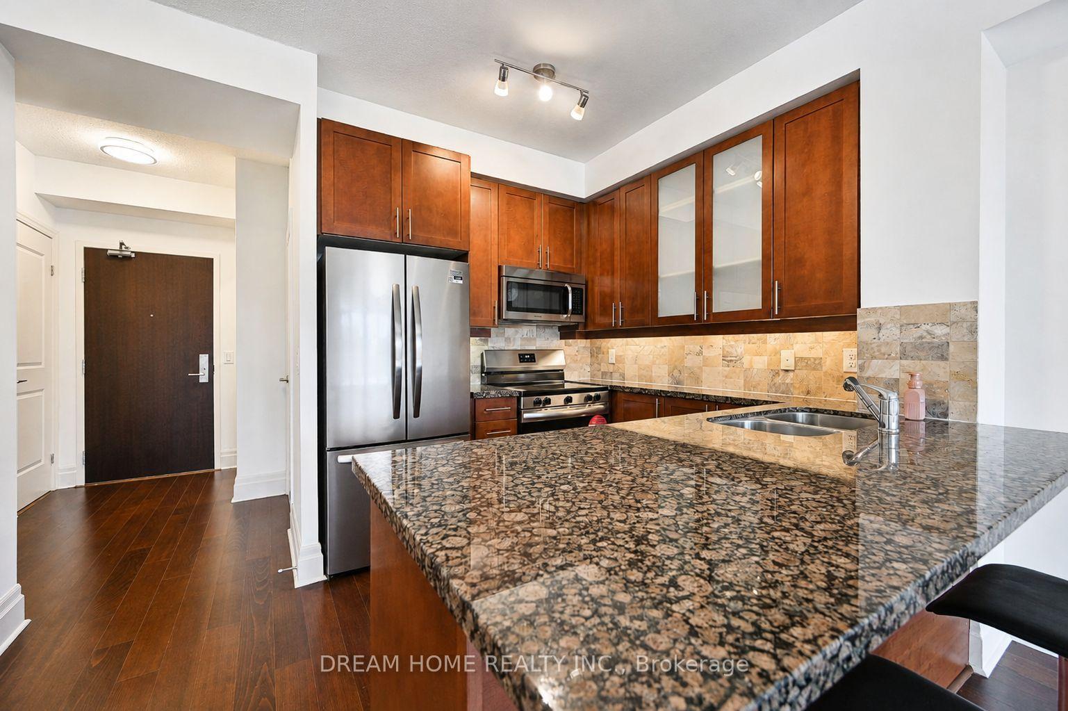 Photo 4 of Unit 619, 111 Upper Duke Crescent, Markham, Unionville — HOMEH