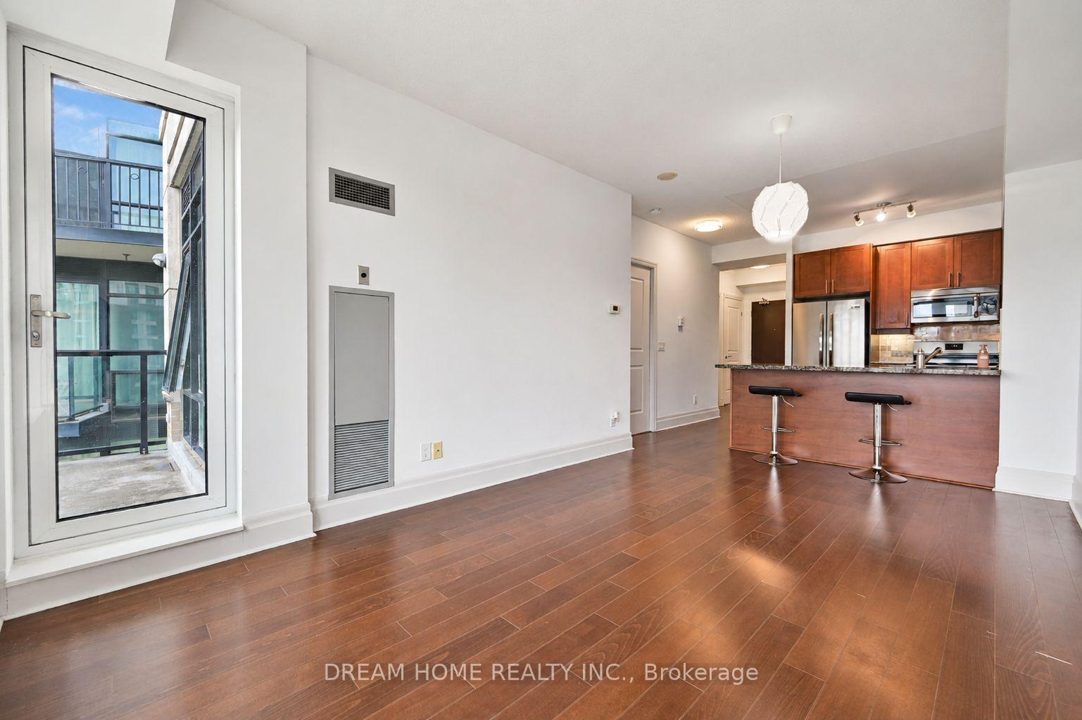 Photo 5 of Unit 619, 111 Upper Duke Crescent, Markham, Unionville — HOMEH