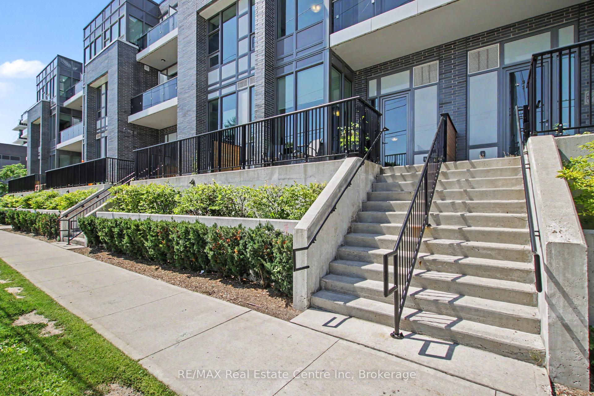 Front of Unit 102, 73 Arthur Street S
