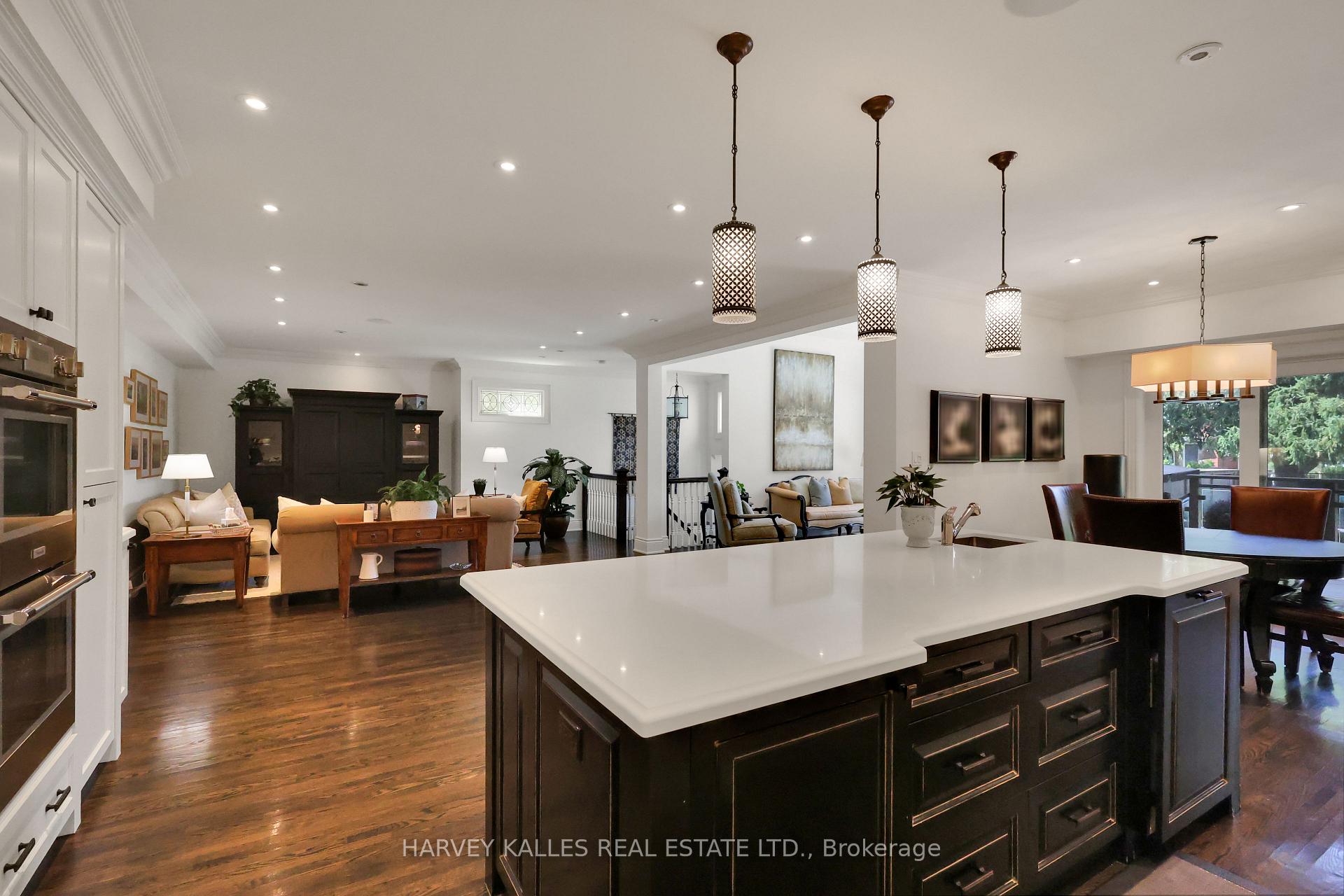 Photo 21 of 72 Teddington Park Avenue, Toronto, Lawrence Park North — HOMEH