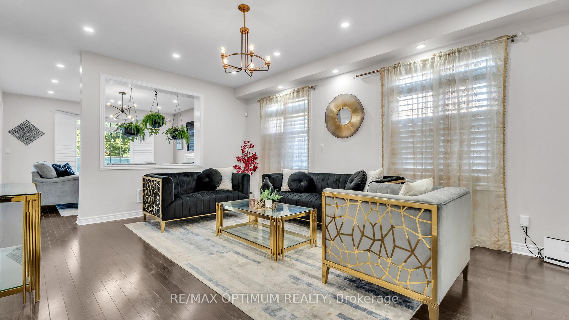 Photo 6 of 3 Gosling Street, Brampton, Bram West — HOMEH