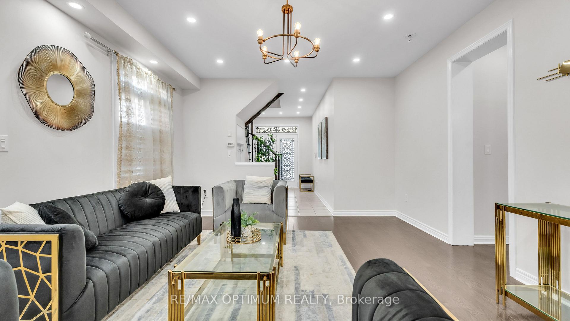 Photo 7 of 3 Gosling Street, Brampton, Bram West — HOMEH