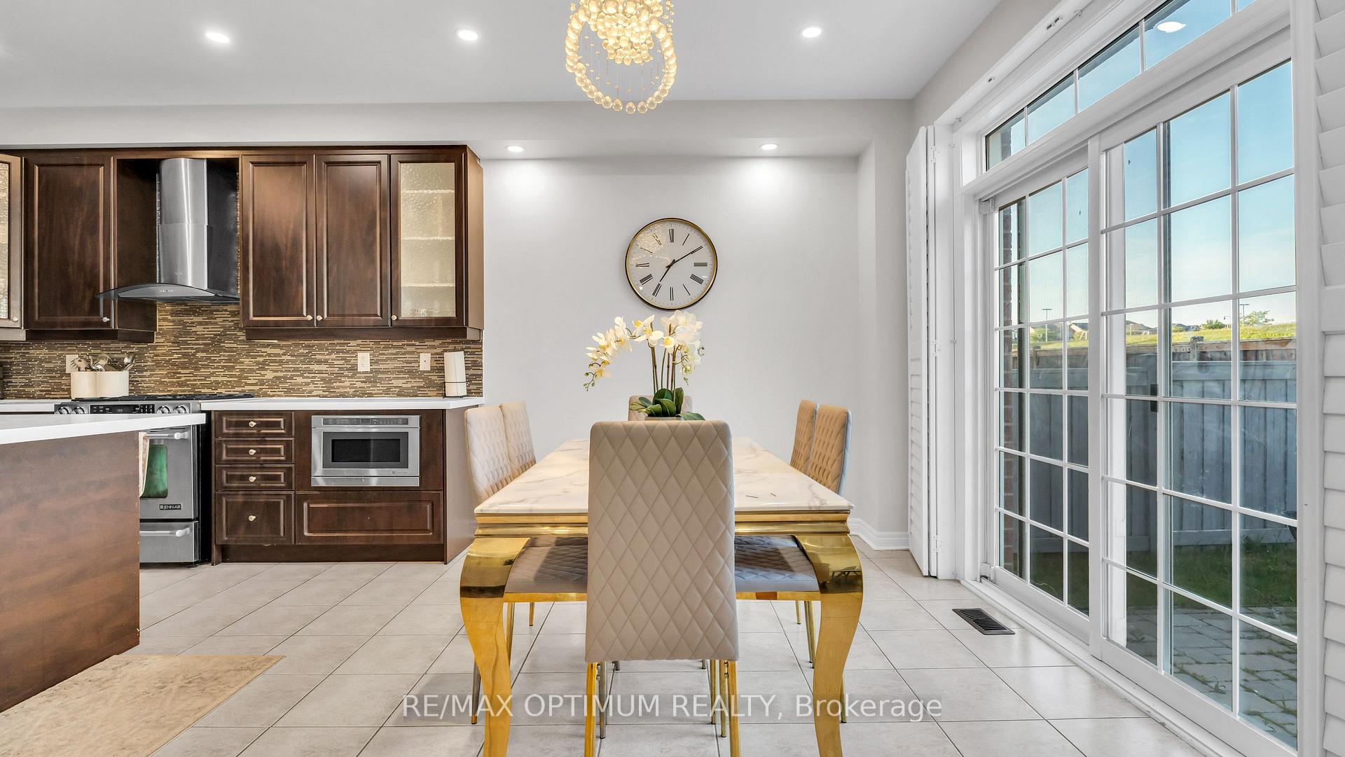 Photo 17 of 3 Gosling Street, Brampton, Bram West — HOMEH