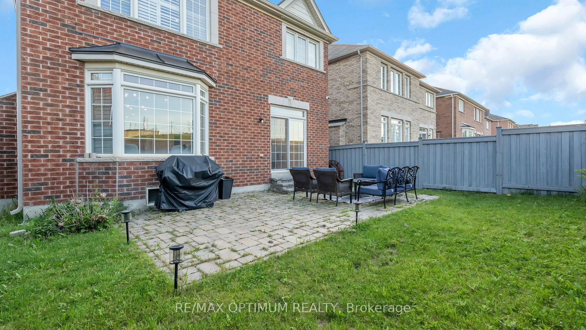 Photo 38 of 3 Gosling Street, Brampton, Bram West — HOMEH