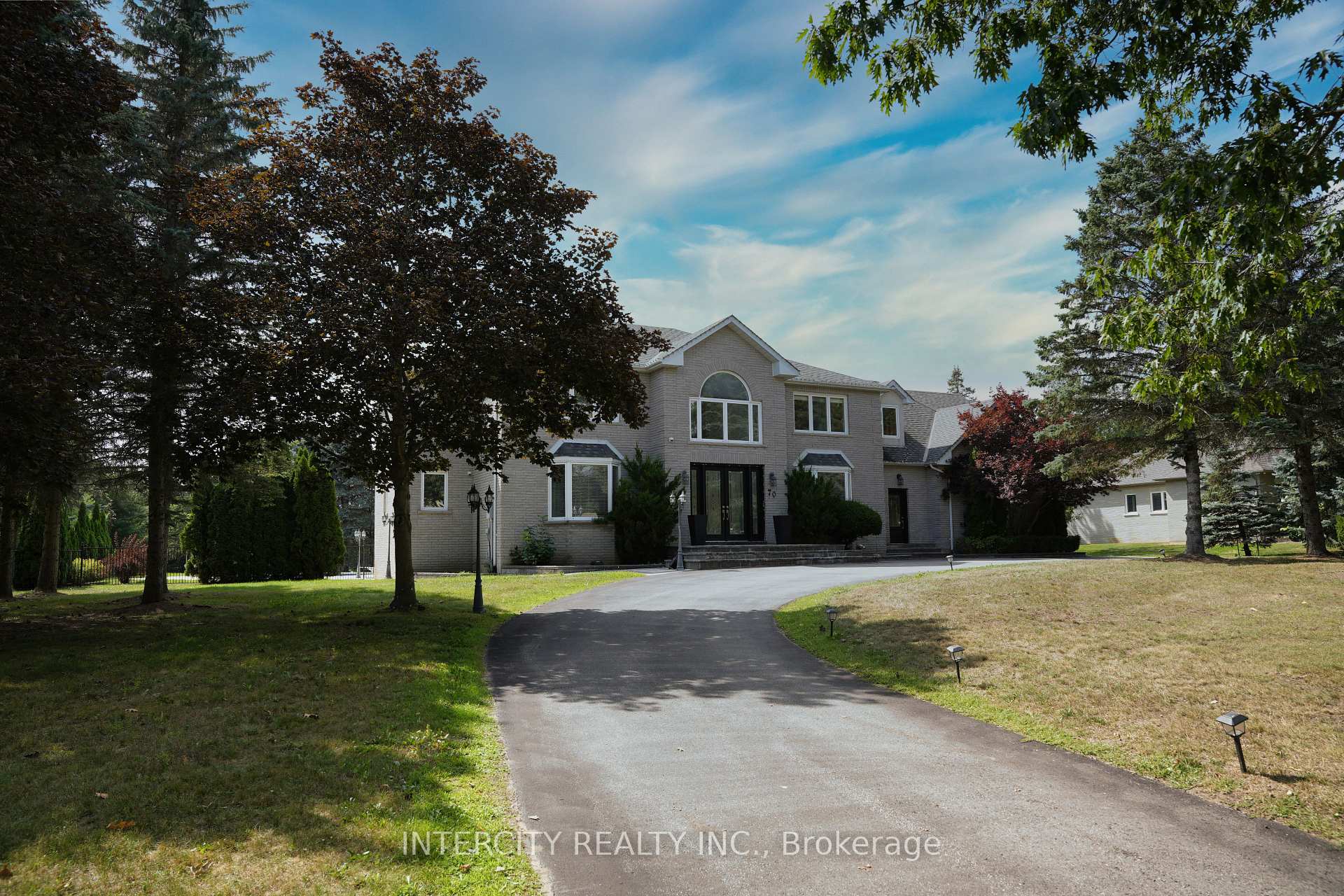 Photo of 70 Belsite Court