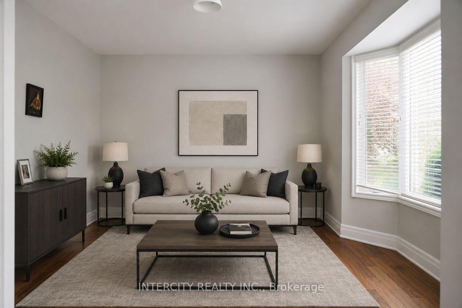 Photo 7 of 70 Belsite Court, Vaughan, Kleinburg — HOMEH