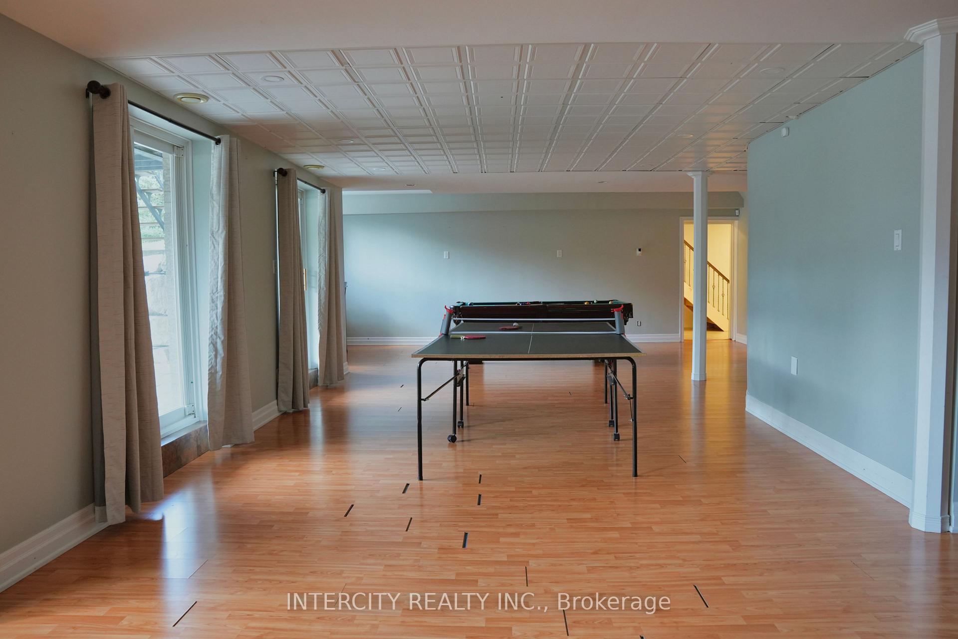 Photo 32 of 70 Belsite Court, Vaughan, Kleinburg — HOMEH