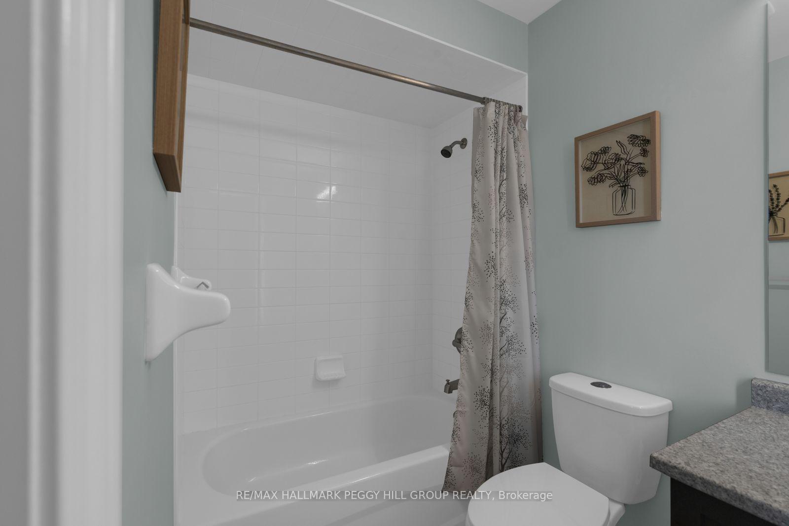 Photo 10 of 267 Kozlov Street, Barrie, West Bayfield — HOMEH