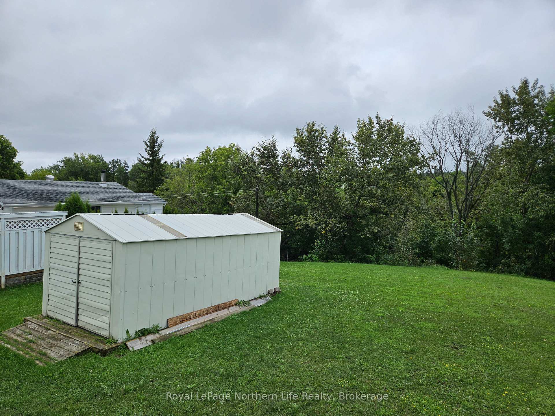 Photo 9 of 152 Pine Street W, Temiskaming Shores, New Liskeard — HOMEH
