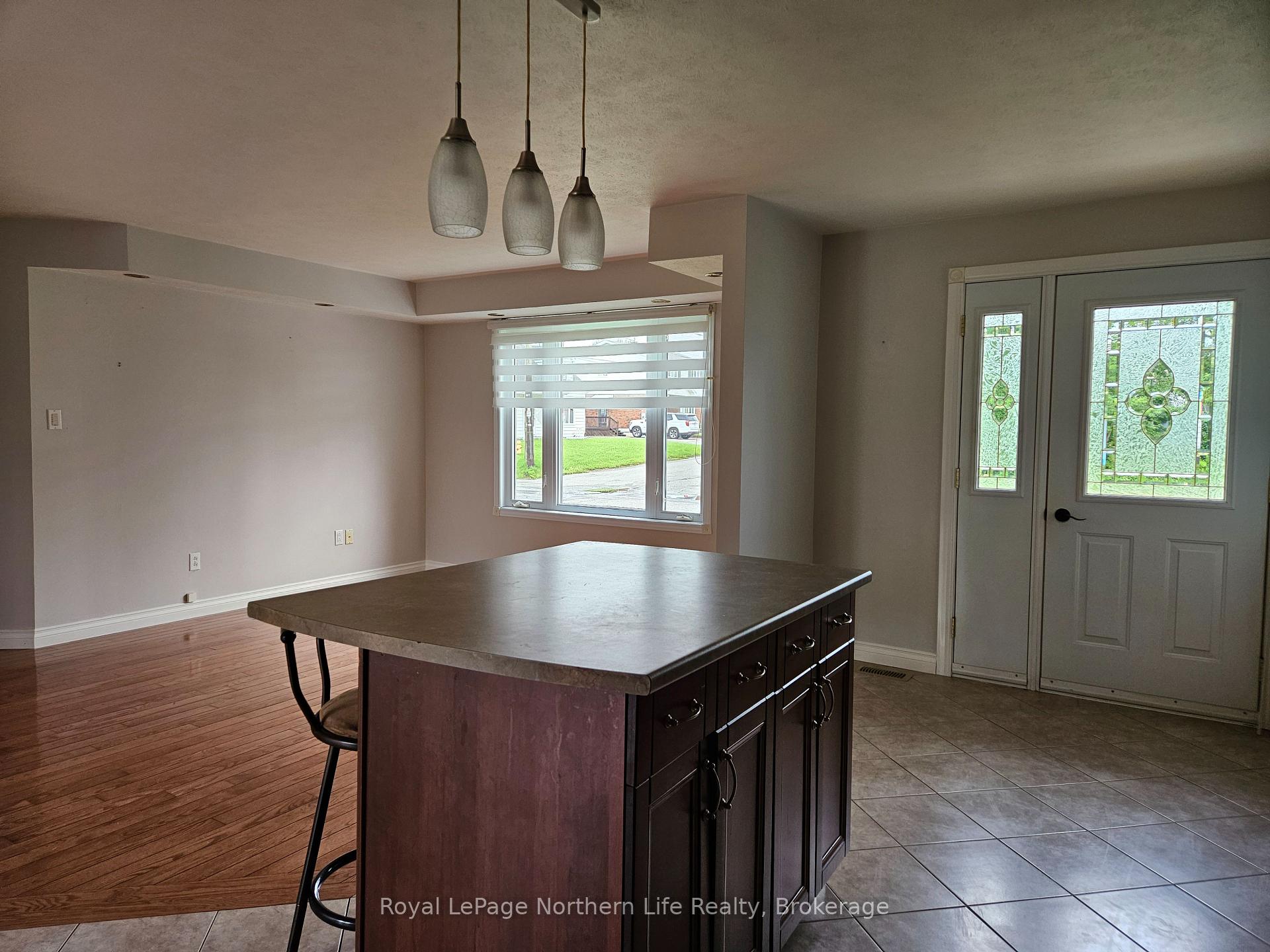 Photo 13 of 152 Pine Street W, Temiskaming Shores, New Liskeard — HOMEH