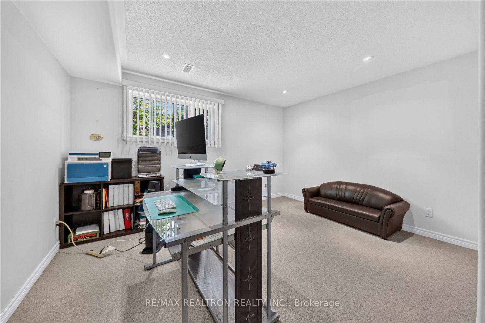 Photo 9 of 295 Woodward Avenue, Selwyn — HOMEH
