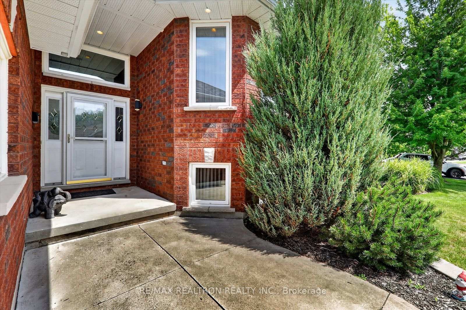 Photo 16 of 295 Woodward Avenue, Selwyn — HOMEH