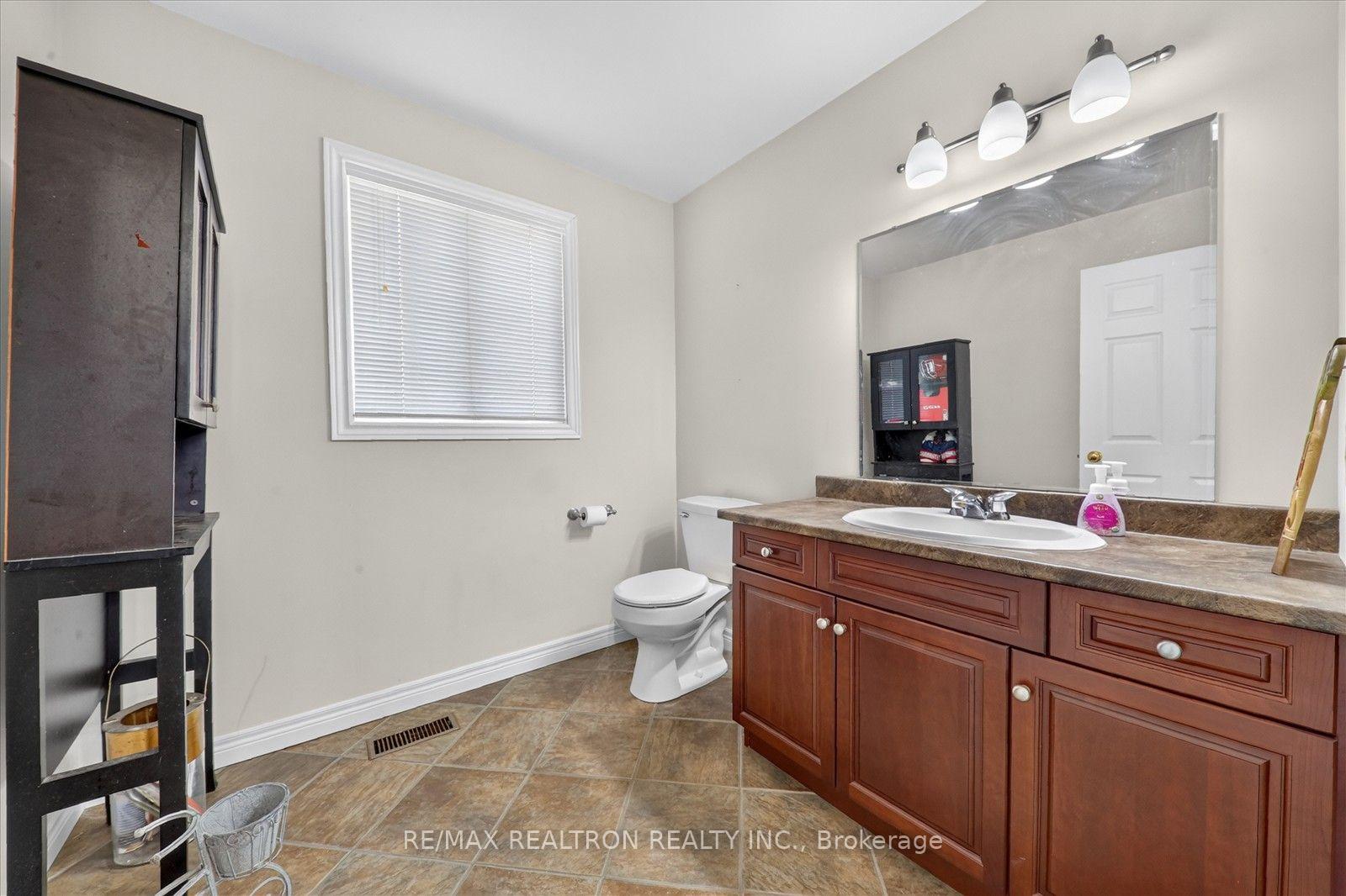 Photo 22 of 295 Woodward Avenue, Selwyn — HOMEH