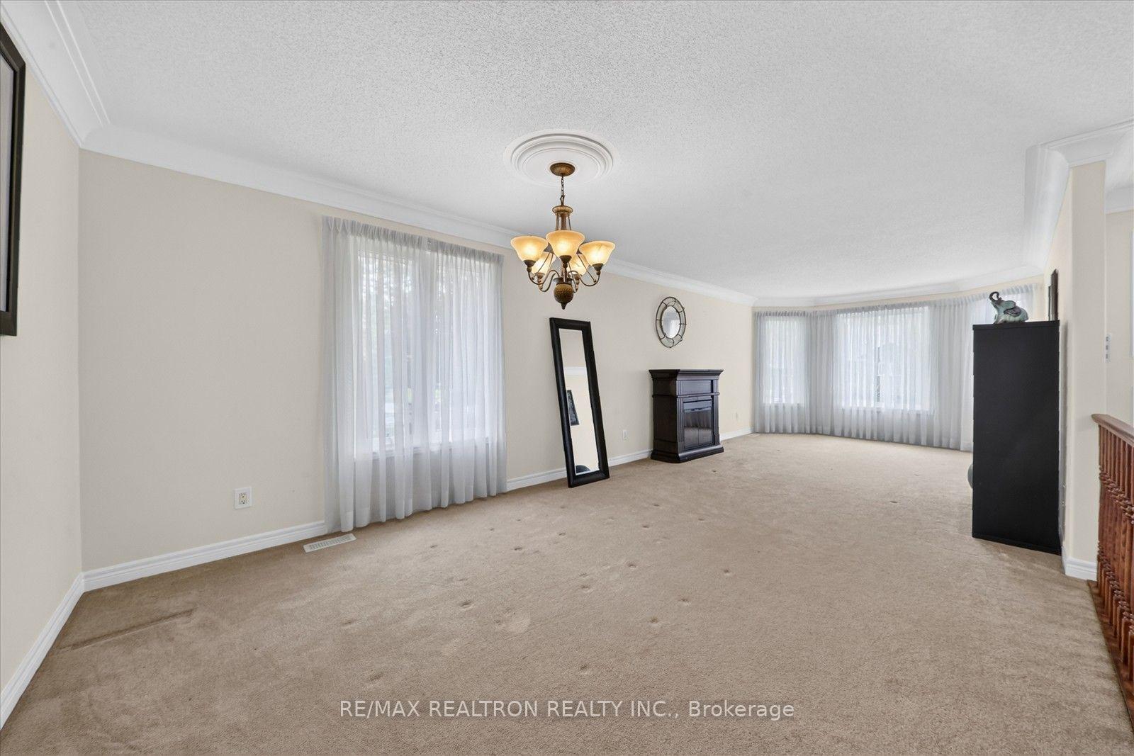 Photo 24 of 295 Woodward Avenue, Selwyn — HOMEH