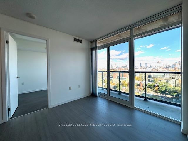 Photo 6 of Unit 1816E, 36 Lisgar Street, Toronto, Little Portugal — HOMEH
