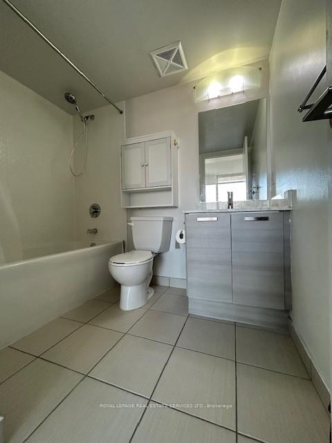 Photo 19 of Unit 1816E, 36 Lisgar Street, Toronto, Little Portugal — HOMEH