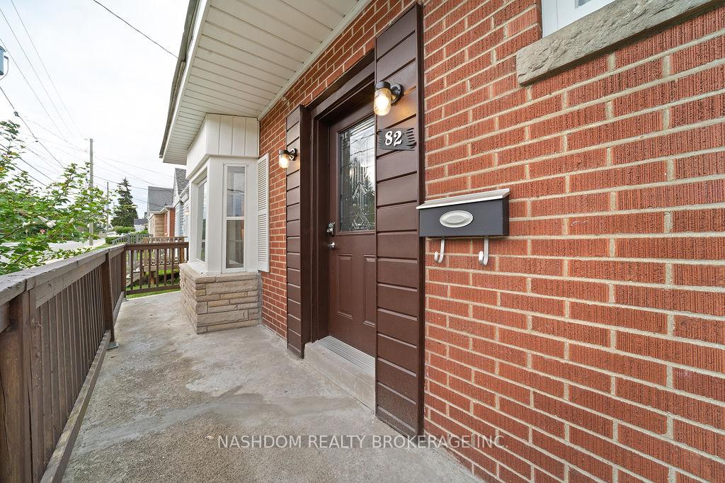 Photo 2 of 82 Whitney Avenue, Hamilton, Ainslie Wood — HOMEH