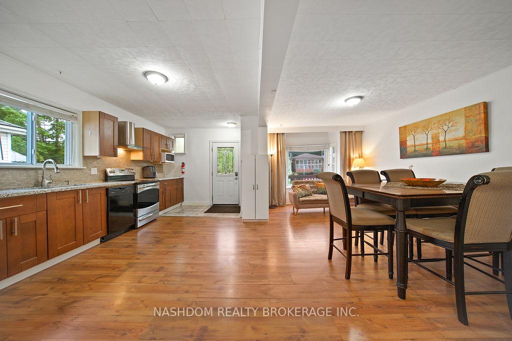 Photo 3 of 82 Whitney Avenue, Hamilton, Ainslie Wood — HOMEH