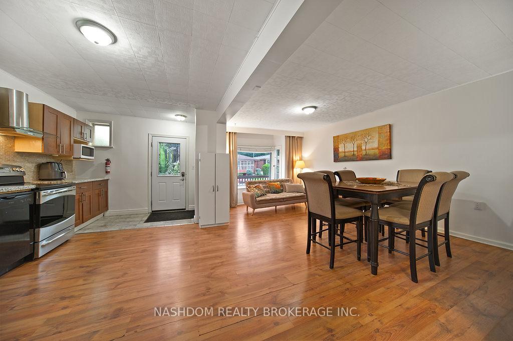Photo 10 of 82 Whitney Avenue, Hamilton, Ainslie Wood — HOMEH