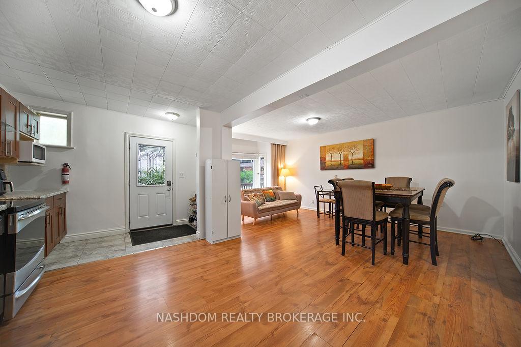 Photo 12 of 82 Whitney Avenue, Hamilton, Ainslie Wood — HOMEH