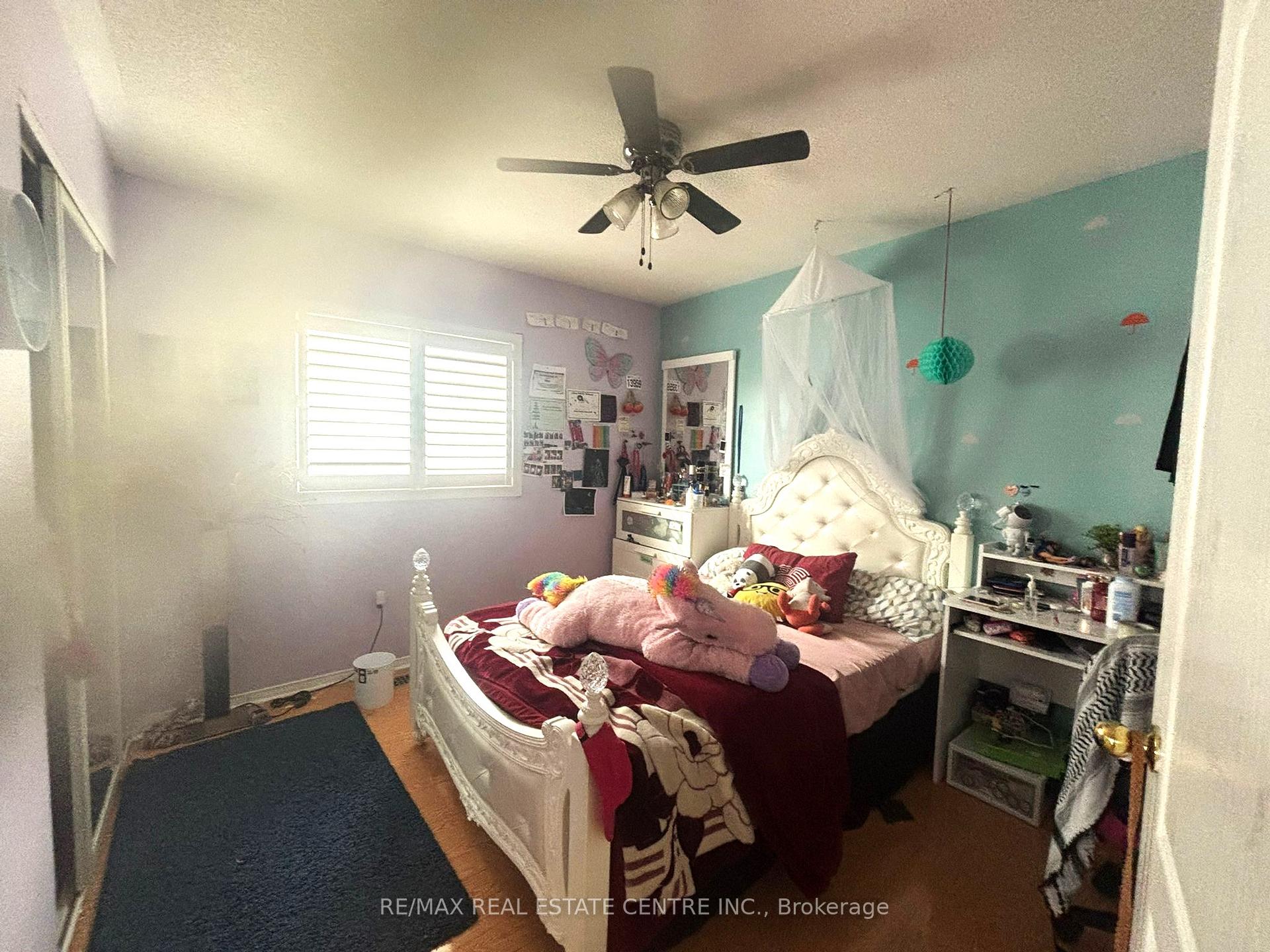 Photo 12 of 21 Robertson Davies Drive, Brampton, Snelgrove — HOMEH