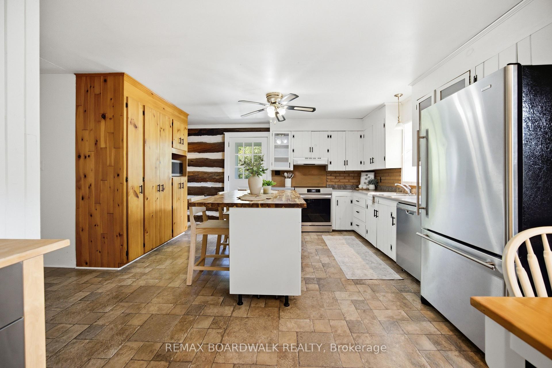 Photo 14 of 394 Kenyon Road, Tay Valley, Bathurst/Burgess & Sherbrooke (North Burgess) Twp — HOMEH