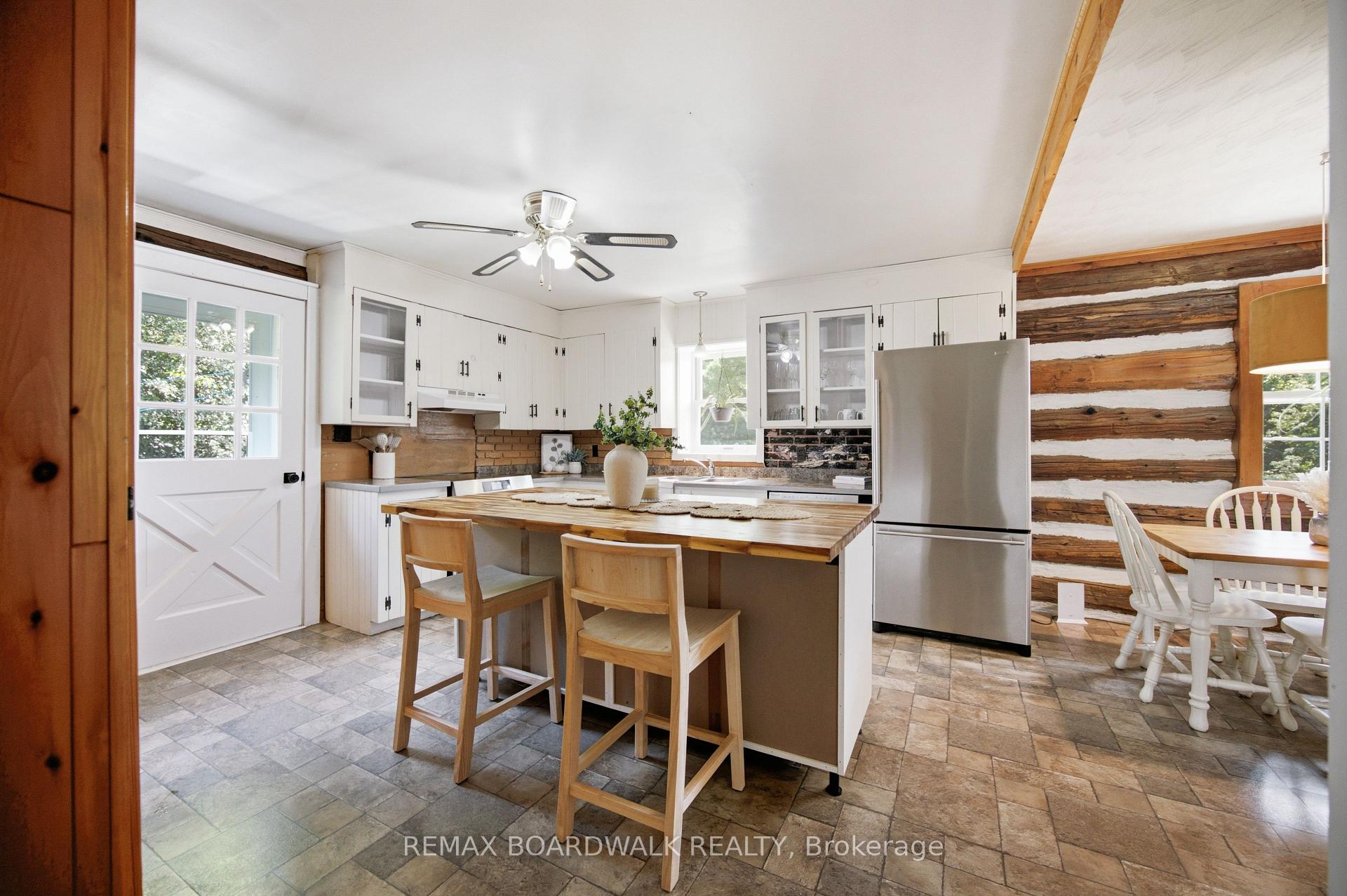Photo 18 of 394 Kenyon Road, Tay Valley, Bathurst/Burgess & Sherbrooke (North Burgess) Twp — HOMEH