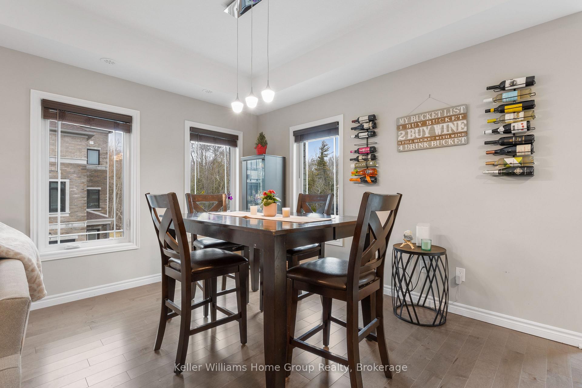 Photo 11 of Unit 35, 107 Westra Drive, Guelph, Willow West/Sugarbush/West Acres — HOMEH