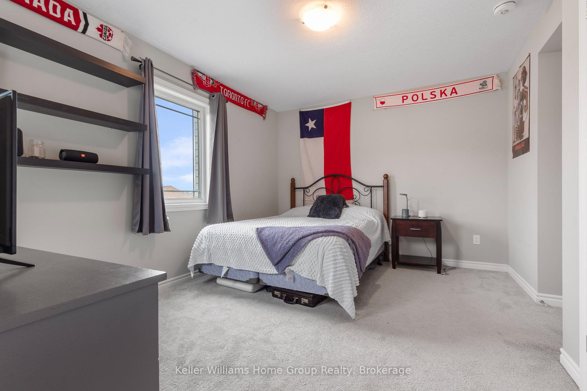Photo 15 of Unit 35, 107 Westra Drive, Guelph, Willow West/Sugarbush/West Acres — HOMEH