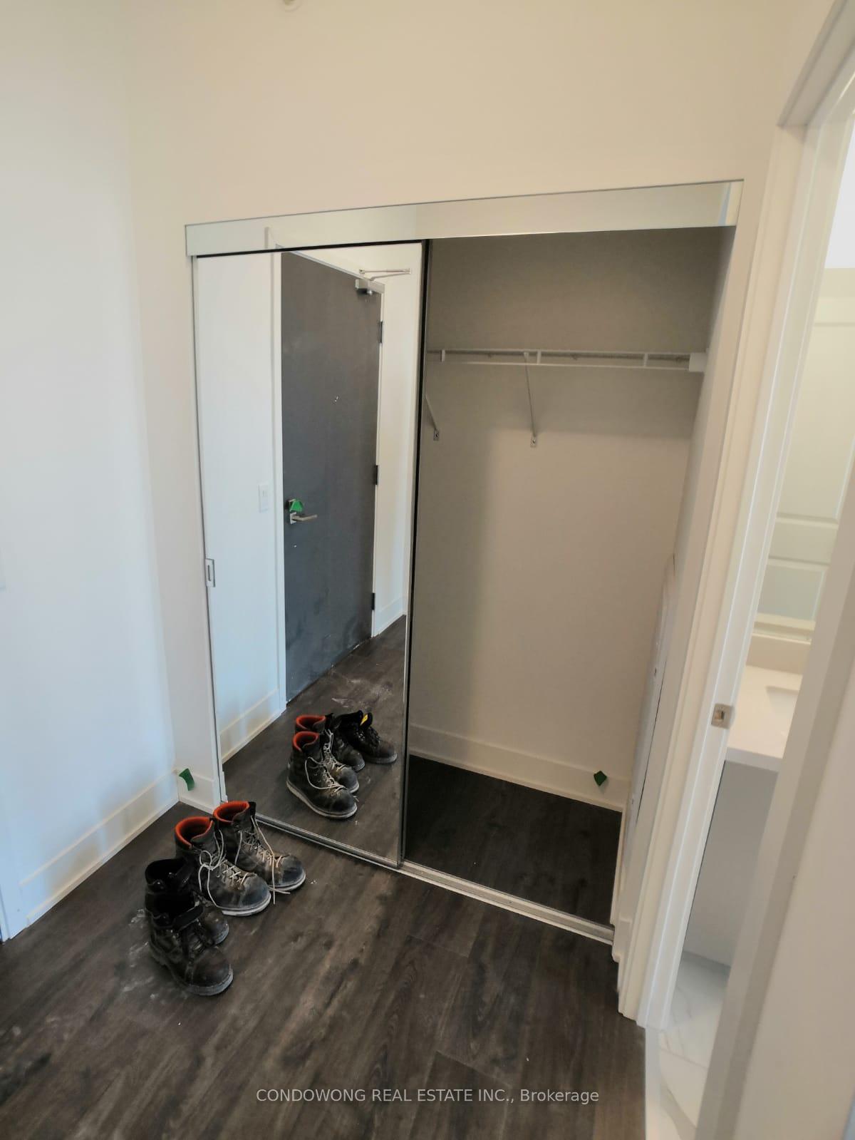 Photo 3 of Unit 1608, 2916 Highway 7, Vaughan, Concord — HOMEH