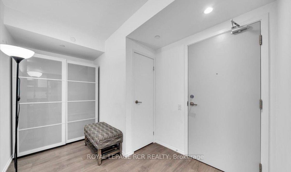 Photo 3 of Unit 2307, 68 Shuter Street, Toronto, Church-Yonge Corridor — HOMEH