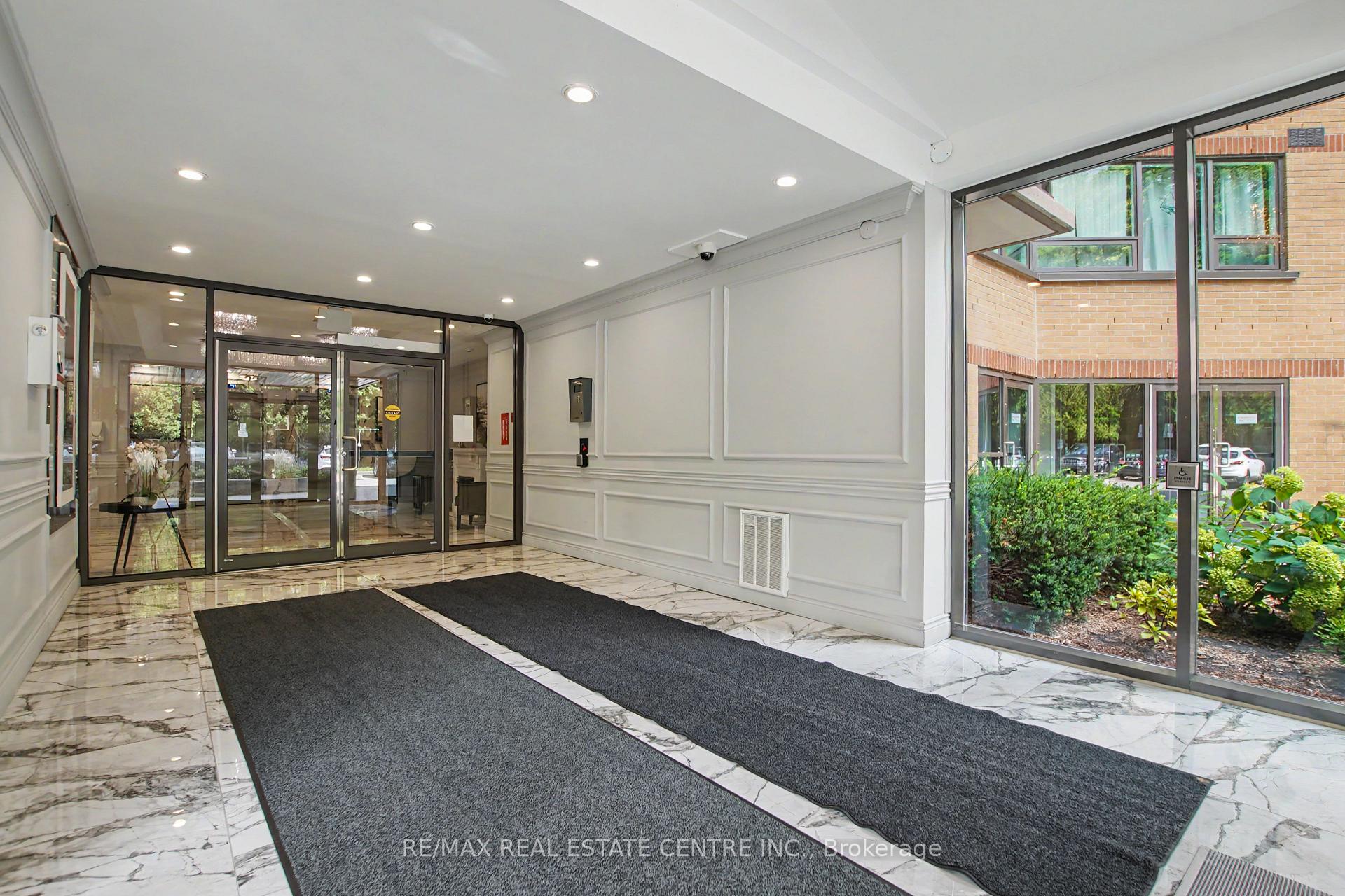 Photo 5 of Unit 608, 237 King Street W, Cambridge, Preston North — HOMEH