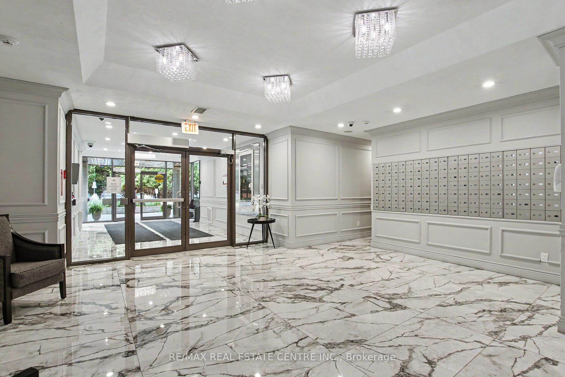 Photo 6 of Unit 608, 237 King Street W, Cambridge, Preston North — HOMEH