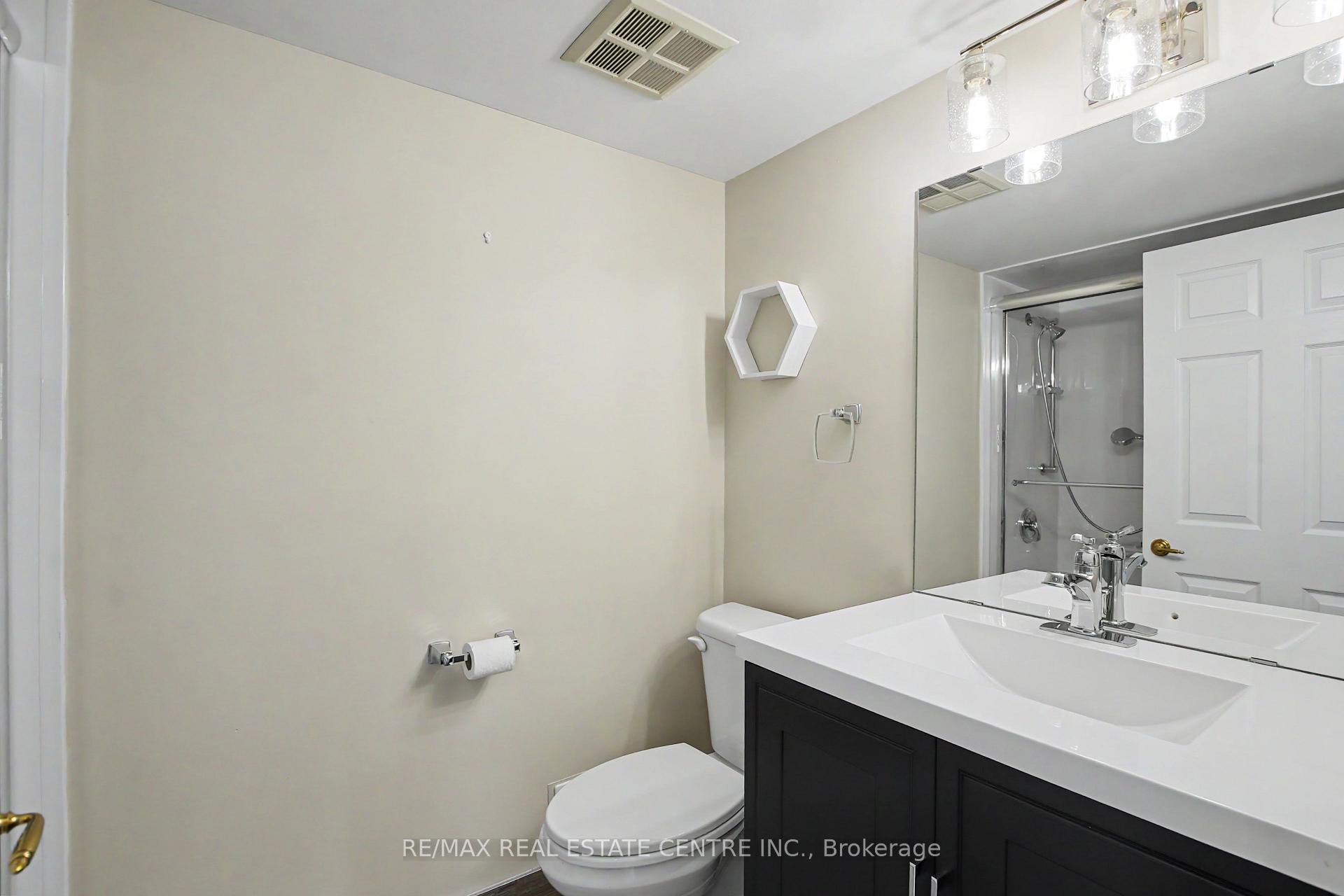 Photo 24 of Unit 608, 237 King Street W, Cambridge, Preston North — HOMEH