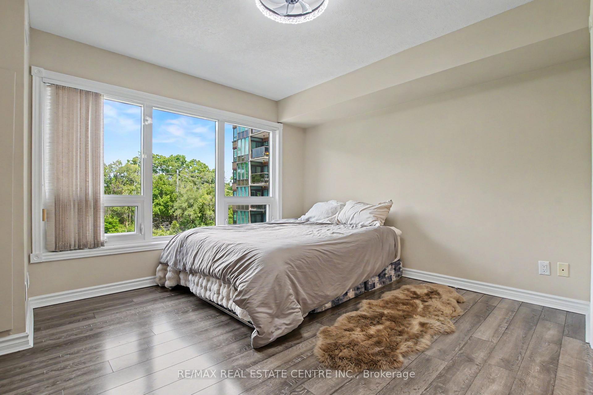 Photo 25 of Unit 608, 237 King Street W, Cambridge, Preston North — HOMEH